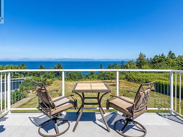 6348 Eagles Dr Courtenay, British Columbia