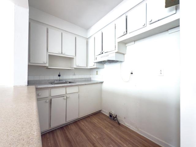 6351 Bd Joseph Renaud 1 Chambre 1 Salle de Bain [object Promise] for Rent