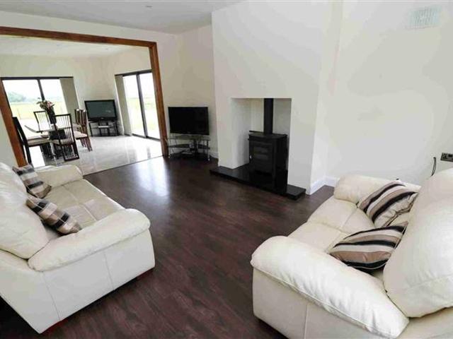 635,000 | Primate Park, Termonfeckin, Drogheda, Co. Louth Shane Black Property Advisors and Agents Ltd 5010 MyHome. Ie Residential