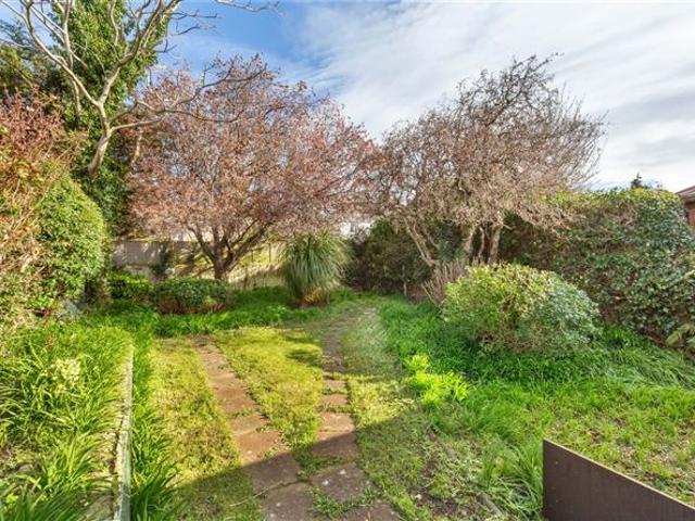 635,000 | 21 Shelton Drive, Kimmage, Dublin 12 McGuirk Beggan Property Limited 4986 MyHome. Ie Residential