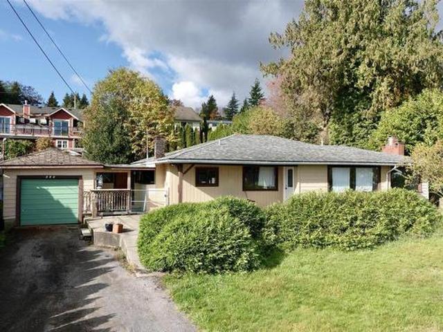 635 Martin Road, Gibsons, BC, V0N 1V9 house for sale | Listing ID R2966 | Royal LePage