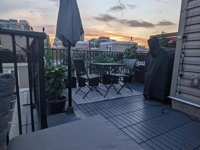 636 92 Strachan Avenue, Toronto, ON, M6K 3M6 townhouse for lease | Listing ID C13514 | Royal LePage