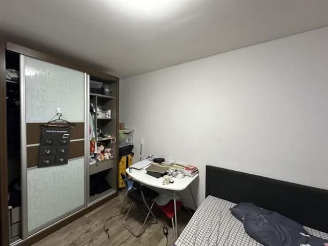 636 HOUGANG AVENUE 8