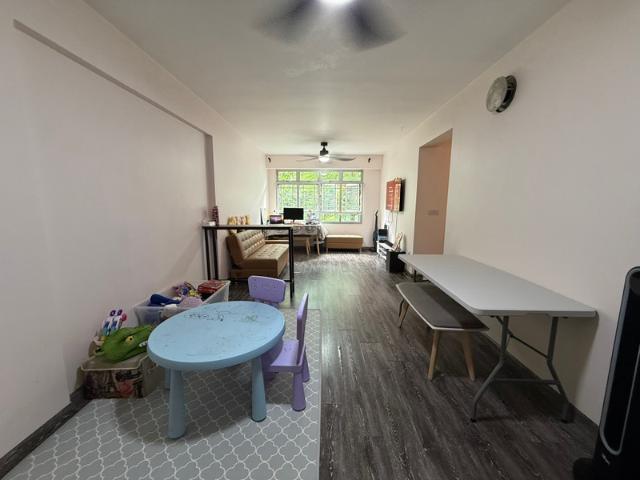 636B Senja Parc View HDB Apartment For Sale, $598,800, 3 Bed 2 Bath 990 sqft $605.00 psf