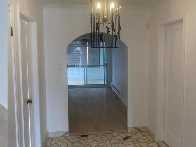 6375 Rue Fiset