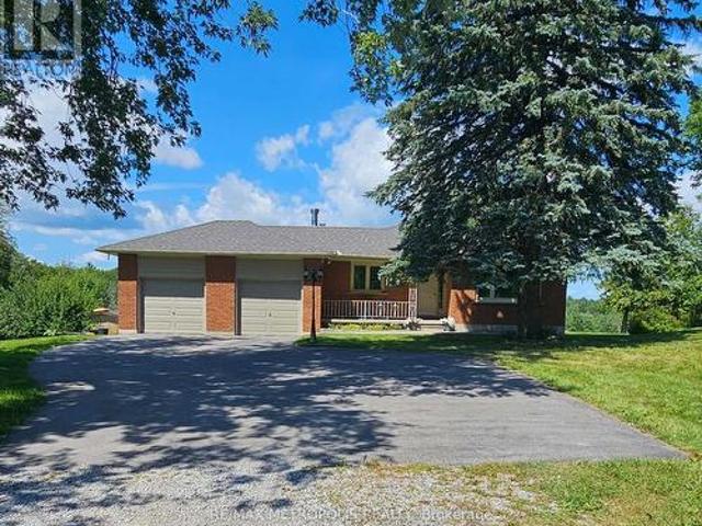 6370 Hillsdale Drive, Whitchurch Stouffville, ON, L4A 3B8 house for sale | Listing ID N13680 | Royal LePage
