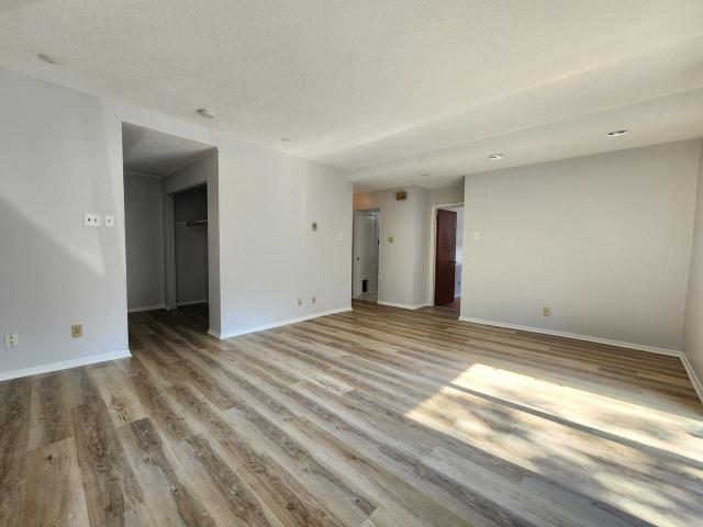 638 Rideau Street 1 Bedroom Apartment for Rent at 638 Rideau St, Ottawa, ON K1N 6A4 Sandy Hill