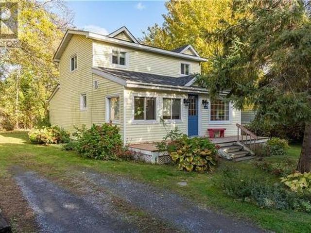 6399 Cairn View Road, South Glengarry, ON, K0C 2C0 house for sale | Listing ID X10845 | Royal LePage