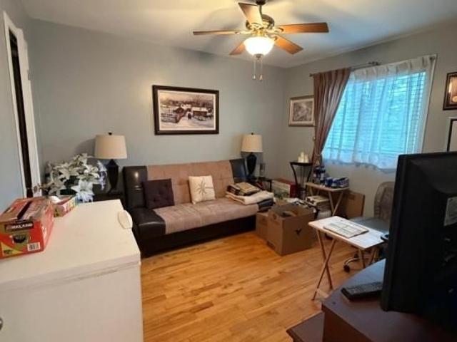 6390 6392 Av. Maubourg, H1M 2C8, Montréal