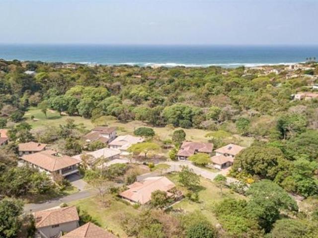 639 m² Land available in Scottburgh Central