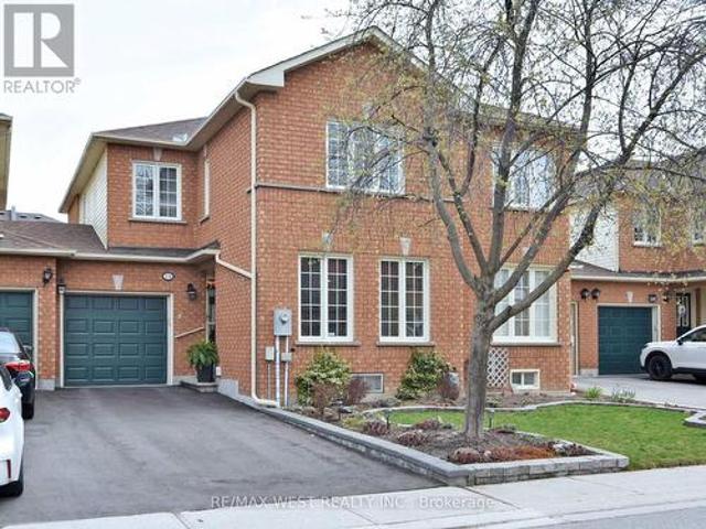67 104 Pinedale Gate, Vaughan, ON, L4L 8X3 townhouse for sale | Listing ID N12133 | Royal LePage
