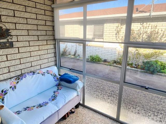 67 Wallace Road, Westown, New Plymouth