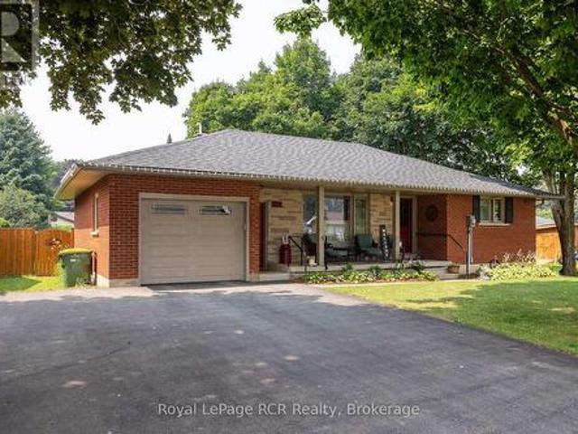 67 Cambrai Road, Grey Highlands, ON, N0C 1H0 house for sale | Listing ID X13592 | Royal LePage