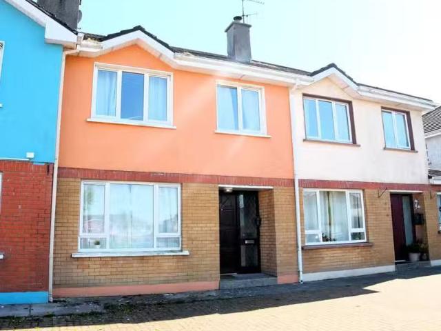 67 Danesfort Drive, Loughrea, Co. Galway, H62NX75 is for sale