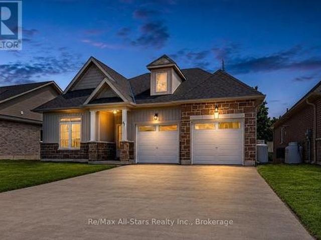 67 Hillcroft Way, Kawartha Lakes Bobcaygeon, ON, K0M 1A0 house for sale | Listing ID X13544 | Royal LePage