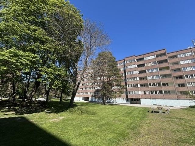 67 m2 lägenhet på Liegatan, Västerås, Västmanland