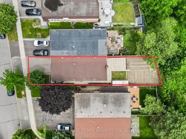 67 Mintwood Drive, Toronto, ON, M2M 3A6 house for sale | Listing ID C13538 | Royal LePage