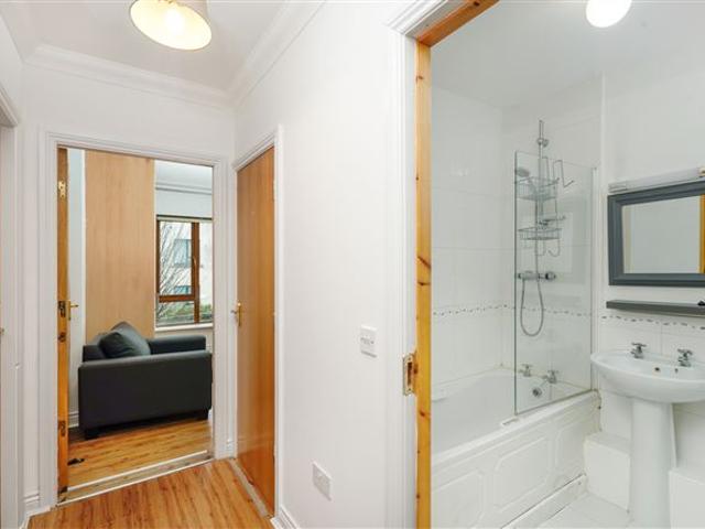 67 Slade Castle Avenue, Saggart, Co. Dublin Ray Cooke Auctioneers 4912 MyHome. Ie Residential