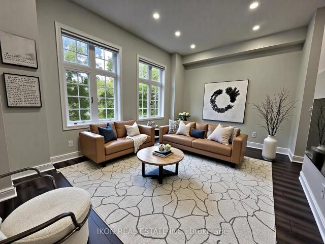67 Sprucedale Way E, Whitby | 4Beds/4Bath, Townhouse, $3,200/mo | Condos. Ca