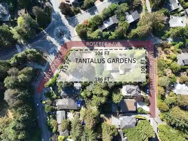 6404 Wellington Avenue, West Vancouver, BC, V7W 2H6 house fo.