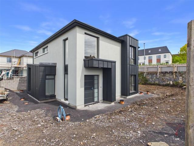 640,000 | Caheronaun, Loughrea, Co. Galway Sherry FitzGerald Madden 5001 MyHome. Ie Residential