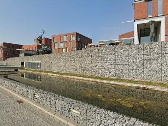 640 m2 office space for rent in Beveren
