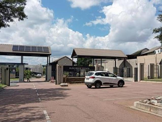 640 m² Land available in Eldoraigne