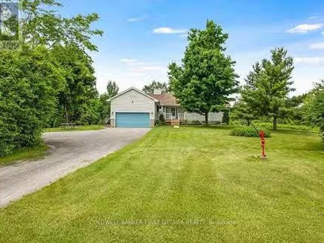 640 Mcconnell Road, Montague, ON, K0G 1N0 house for sale Li.