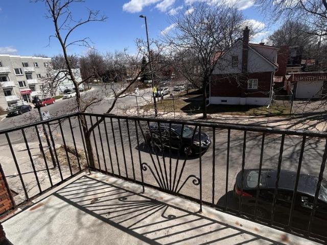 6415 Rue Laurendeau Montréal Le Sud Ouest, QC H4E