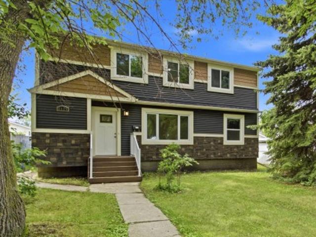 6420 Street, Edmonton, AB, T6H 2N7 house for sale | Listing ID E4494 | Royal LePage