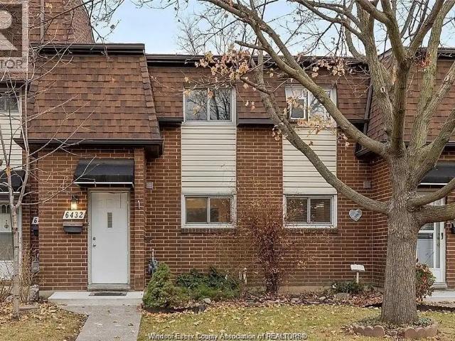 6432 THORNBERRY CRESCENT Unit# 422