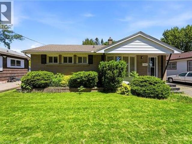 6447 Burdette Drive, Niagara Falls, ON, L2E 5H4 house for lease | Listing ID 40840 | Royal LePage