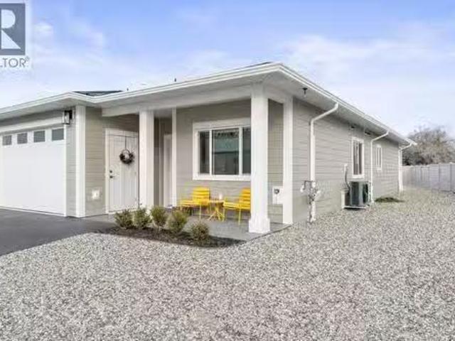 6465 Okanagan Landing Road, Vernon, BC, V1H 1M5 house for sa.