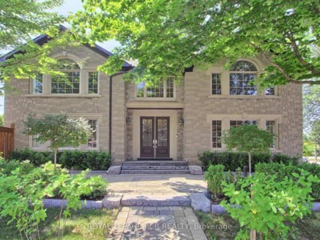 646 Brooker Ridge, Newmarket, ON, L3X 1V7 house for sale | Listing ID N12952 | Royal LePage