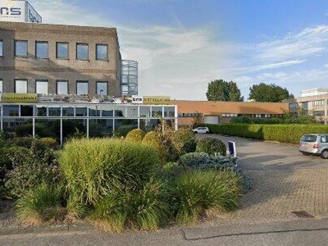 646 m2 office space for rent in Vianen