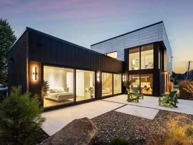 646 Rue De Weimar, Granby, QC, J2H 0B9 house for sale Listi.