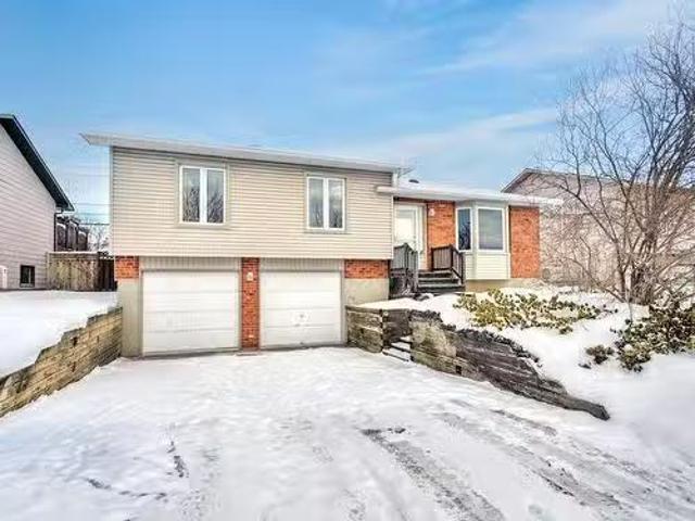 647 Av. Des Tilleuls, Gatineau Aylmer, QC, J9J 2N6 house f.