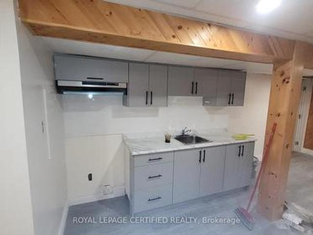 6486 Edenwood Drive, Mississauga, ON, L5N 3K1 house for lease | Listing ID W13485 | Royal LePage
