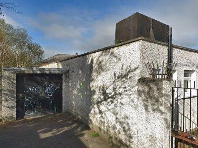 648 m2 office space for sale in Dublin 12