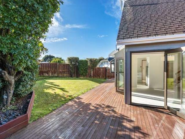 6/48 St Johns Road, Meadowbank, Auckland City