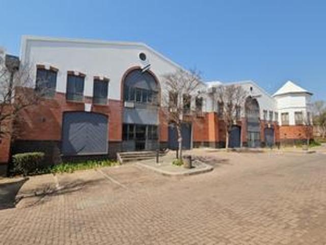 648sqm warehouse to lease in randjes.