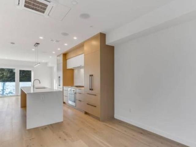 649 East 3rd Street