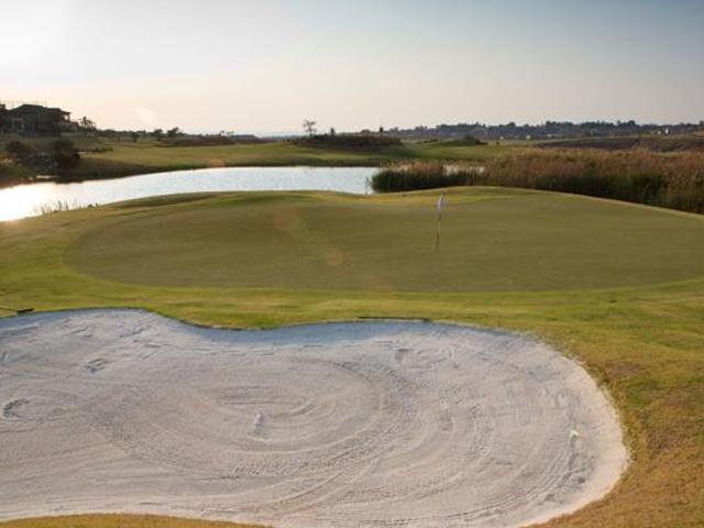 649 m² Land available in Eagle Canyon Golf Estate