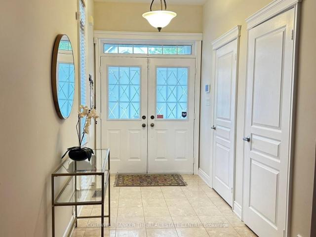 64 85 Stonecliffe Crescent, Aurora | 3Beds/3Bath, Townhouse, $4,000/mo | Condos. Ca