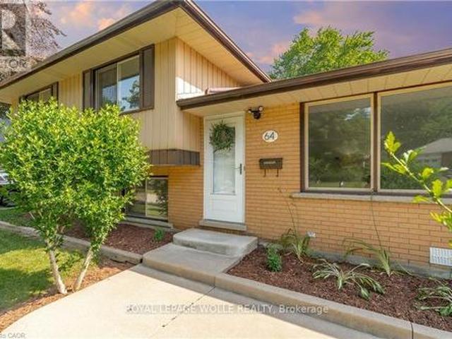 64 Warren Road, Kitchener, ON, N2M 4T4 house for sale | Listing ID X13516 | Royal LePage