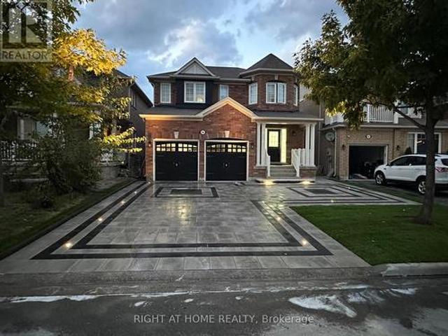 64 Williamson Family Hollow, Newmarket, ON, L3X 3K2 house for sale | Listing ID N13131 | Royal LePage