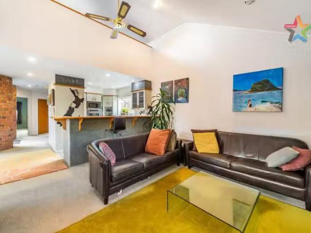 64 Wyndrum Avenue, Waterloo, Lower Hutt City