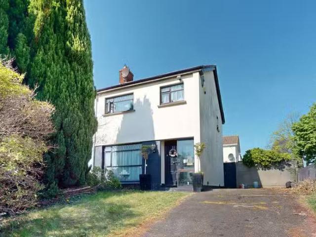 64 Briarwood Lawn, Blanchardstown, Dublin 15, D15KHC8 is for s.