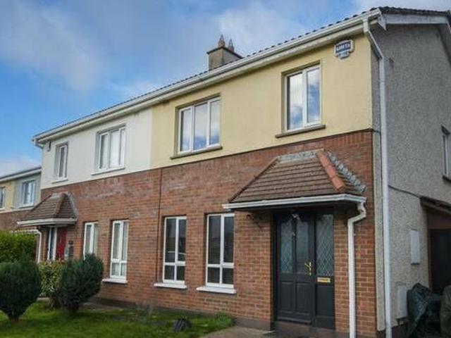 64 Castle Riada Avenue Lucan Co Dublin