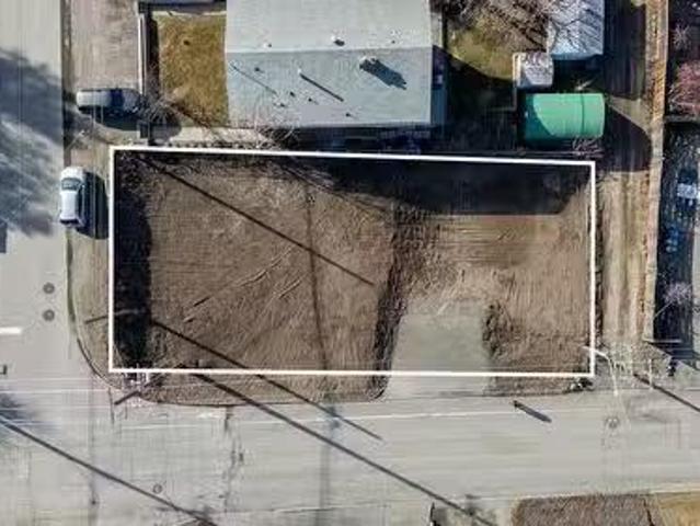 64 Centre Avenue, Kamloops, BC, V2C 1V2 vacant land for sale.